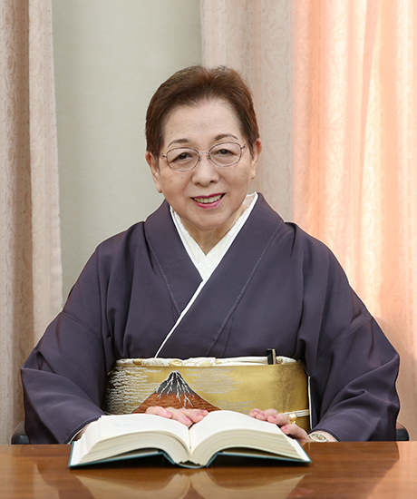 学校長 加藤 瑠美子